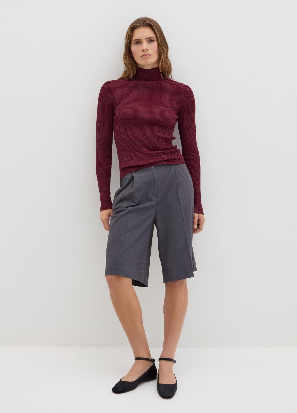 Stefanel T-shirt in lurex a costine con collo alto