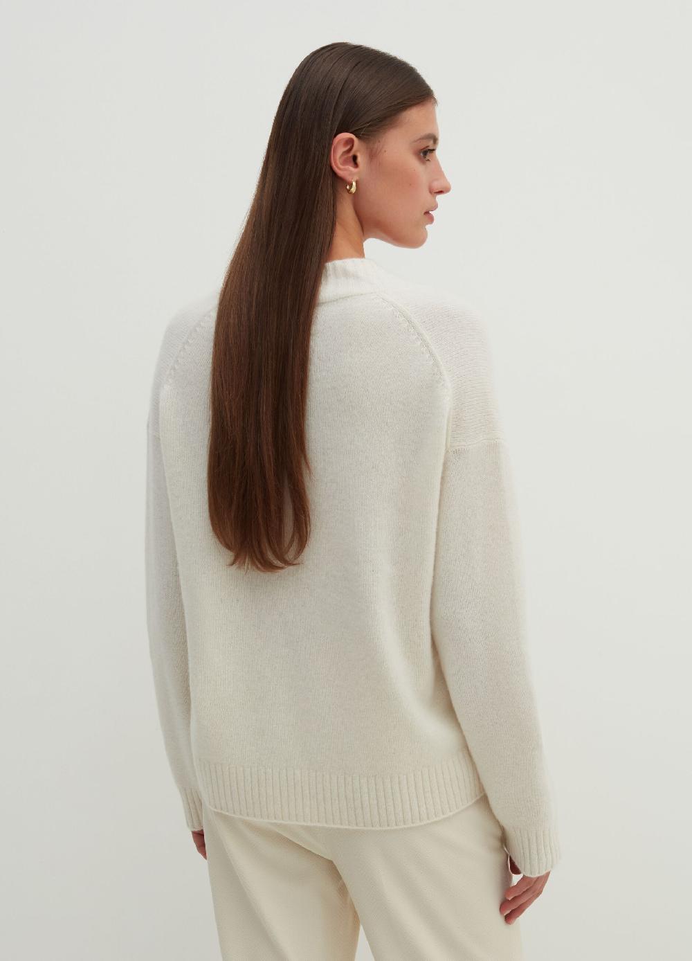 Stefanel Pullover in cashmere con scollo a V Discount Store per i nuovi prodotti