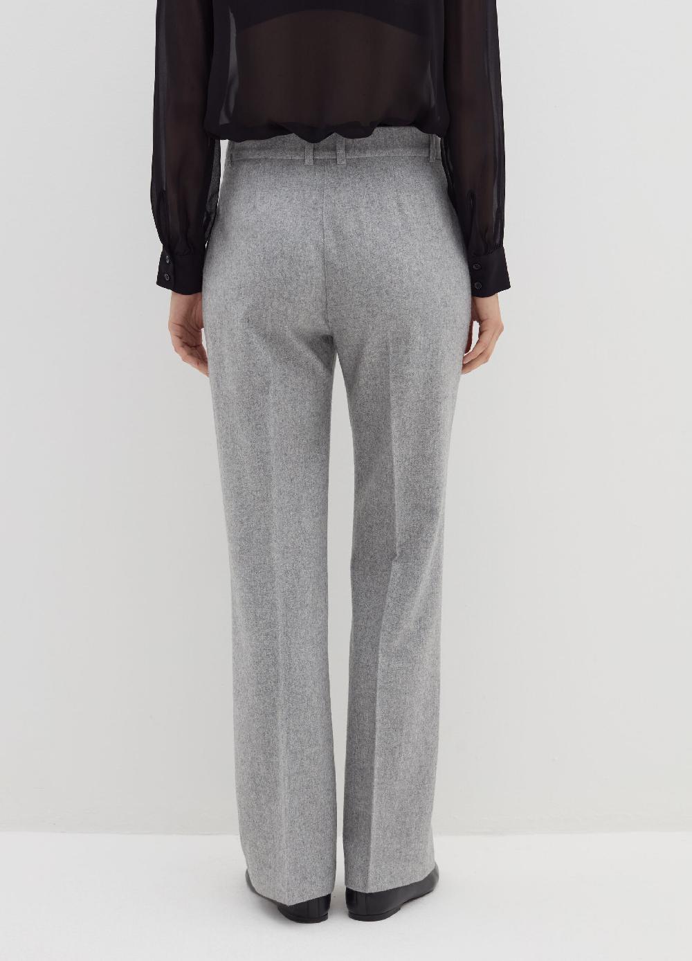 Stefanel Pantalone flare fit con pinces Offerta San Valentino