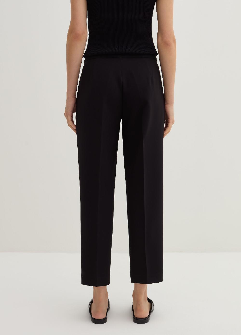 Stefanel Pantalone a sigaretta crop in crêpe doppia Enormi risparmi