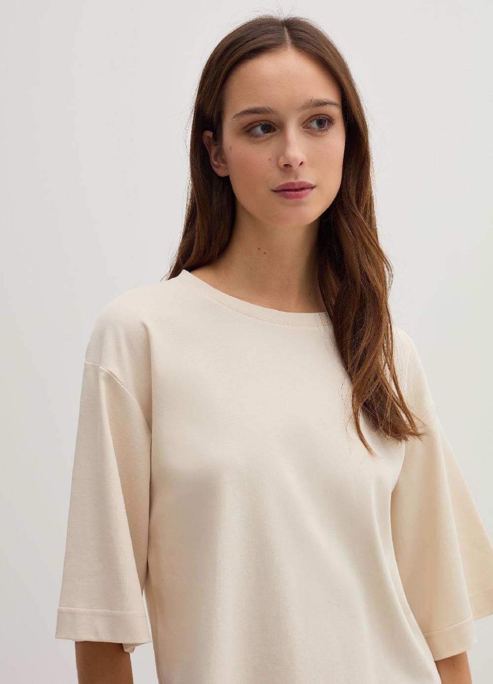 Stefanel T-shirt boxy fit in cotone Fino al 55% di sconto