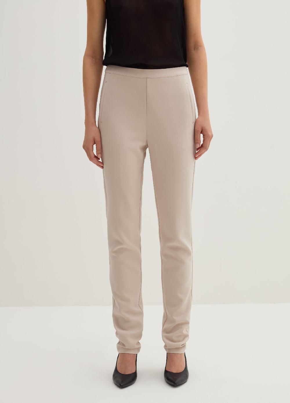 Stefanel Pantalone skinny fit in crêpe doppia Trasporto libero internazionale