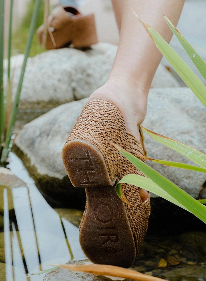 Themoirè ADILIA MICRO WEAVED BROWN Offerte