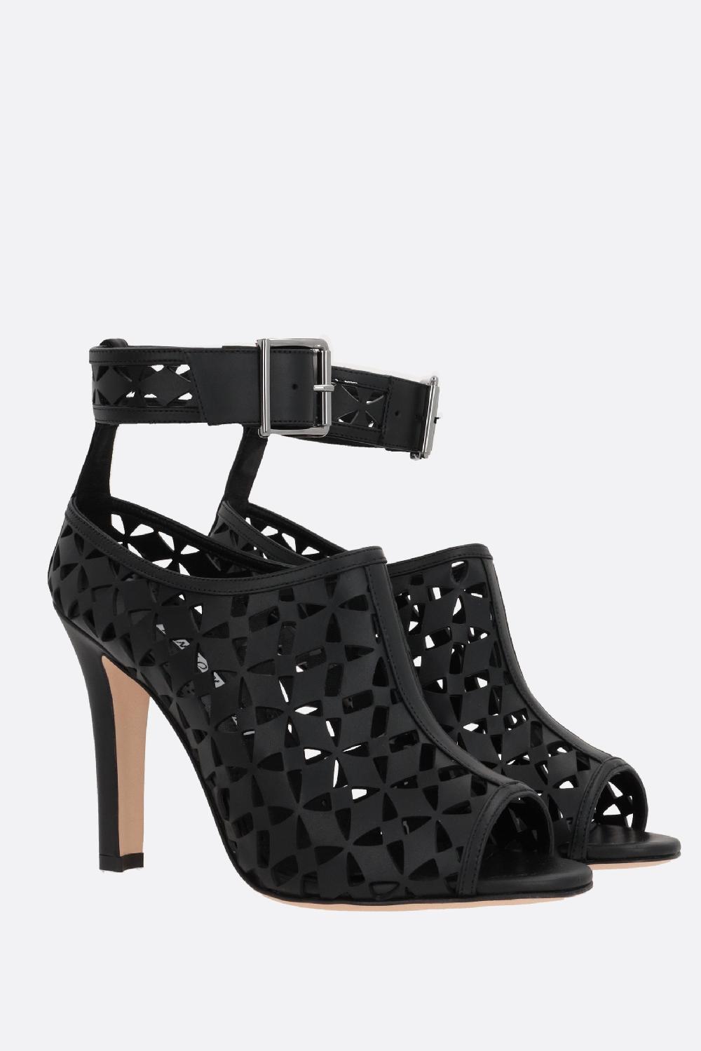 MANOLO BLAHNIK sandalo Tingah in pelle laserata Qualità Garantita