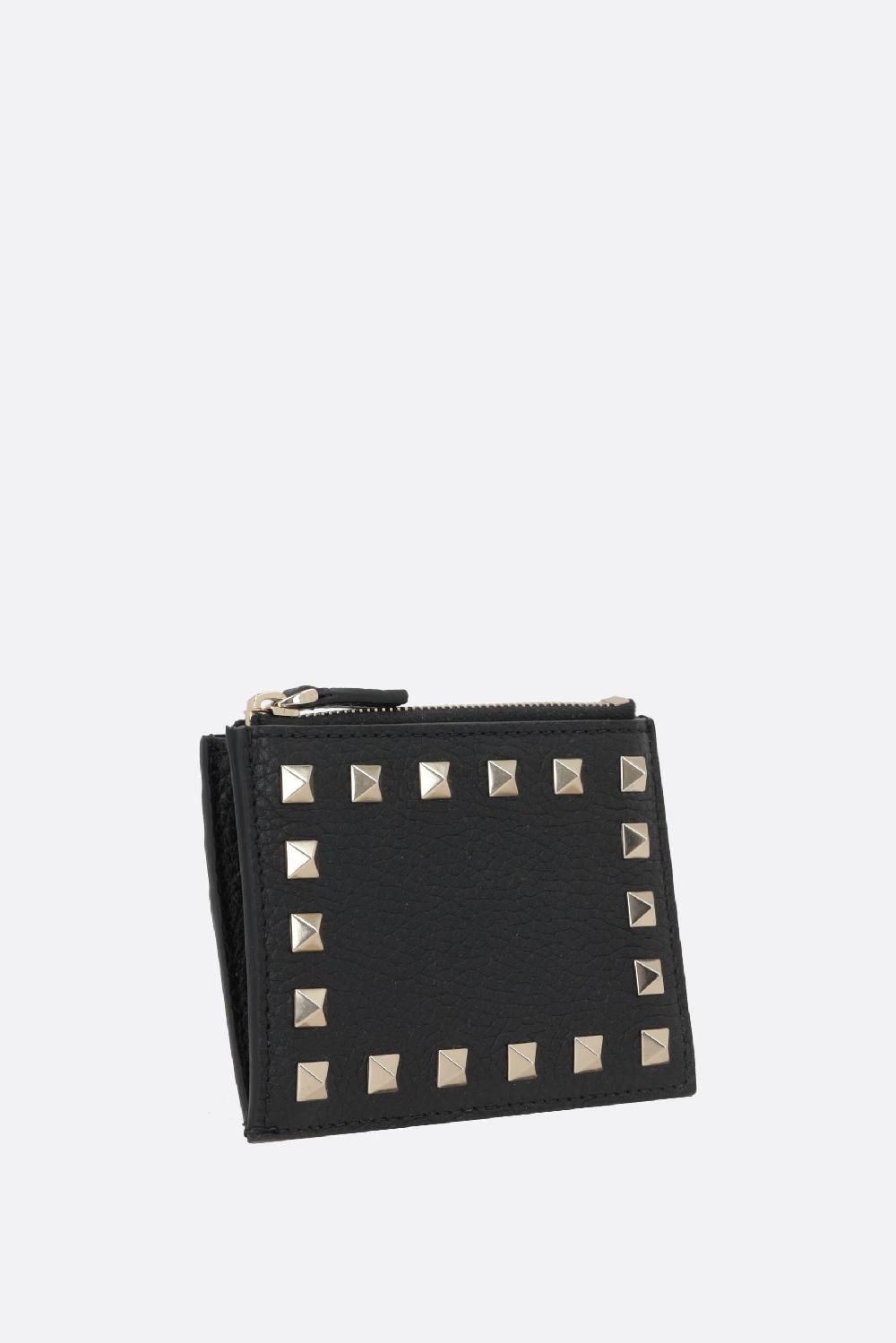 VALENTINO GARAVANI porta carte con zip Rockstud in pelle martellata Outlet
